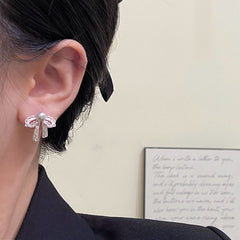 Pearl Lace Bow Earrings