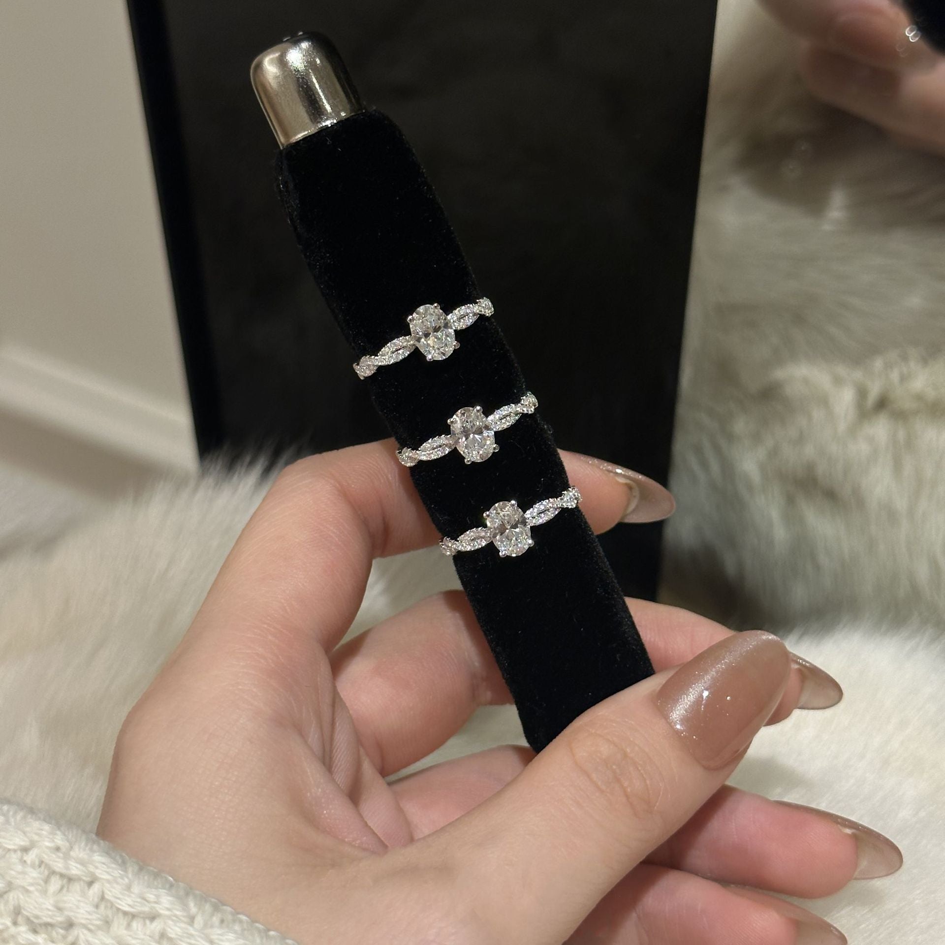 Eterna Twist S925 Sterling Silver Ring