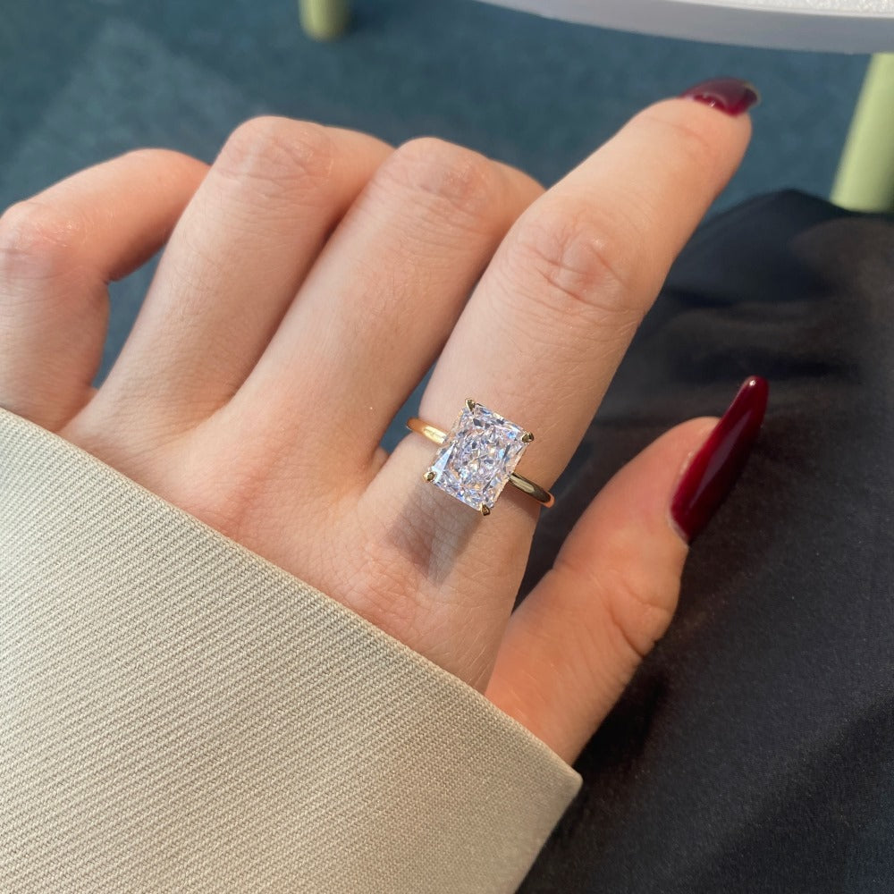 S925 Sterling Silver 8A Ice Cut CZ Classic Solitaire Ring