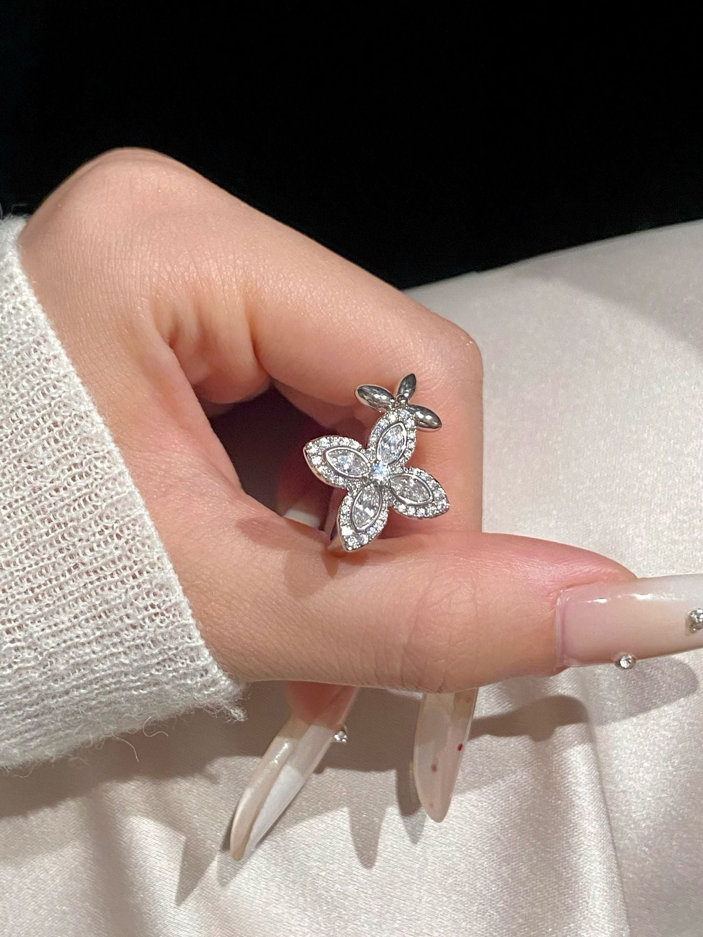 Four-Leaf Clover Flower Open-Faced Ring