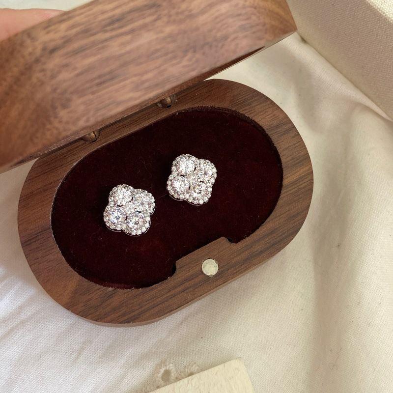 Copper Clover Zircon Stud Earrings