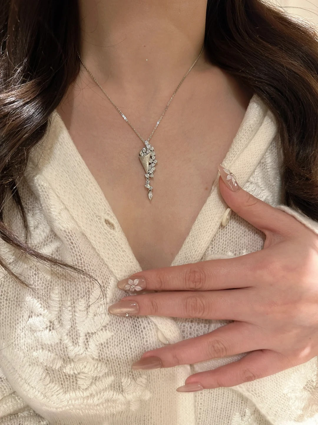 S925 Crystal Bouquet Necklace