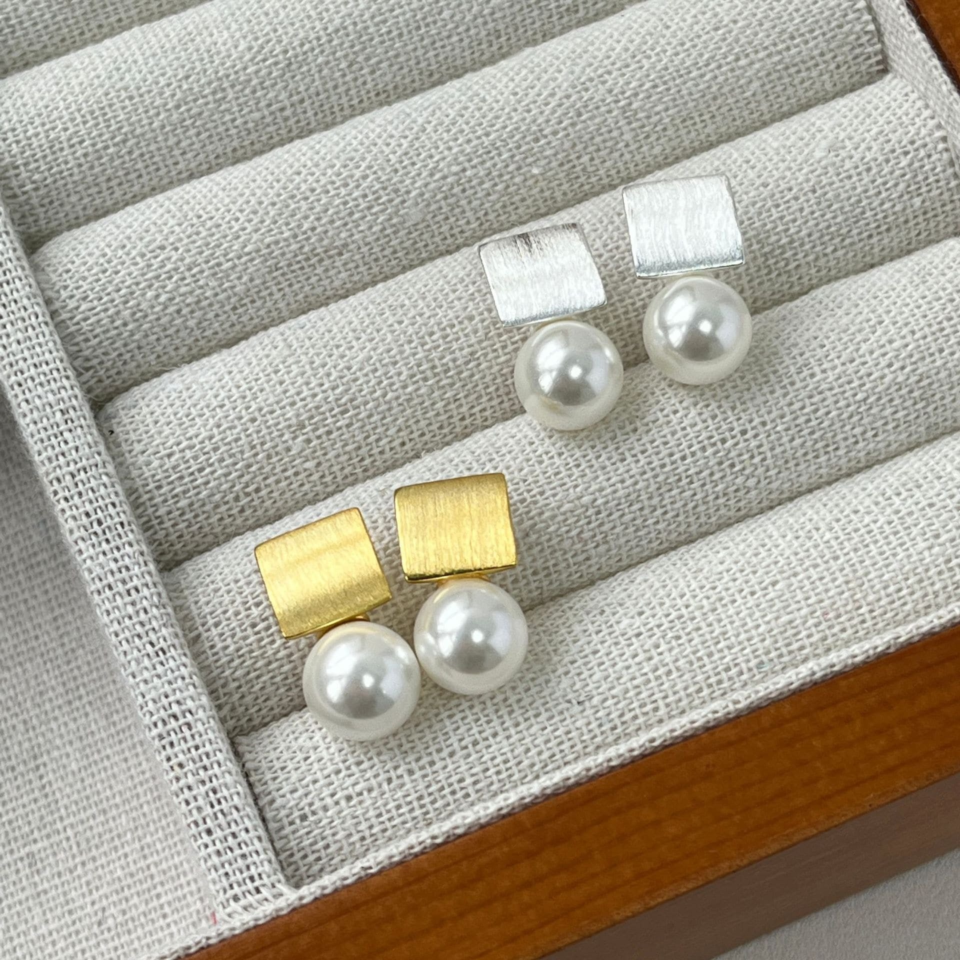 S925 Sterling Silver Square Pearl Stud Earrings