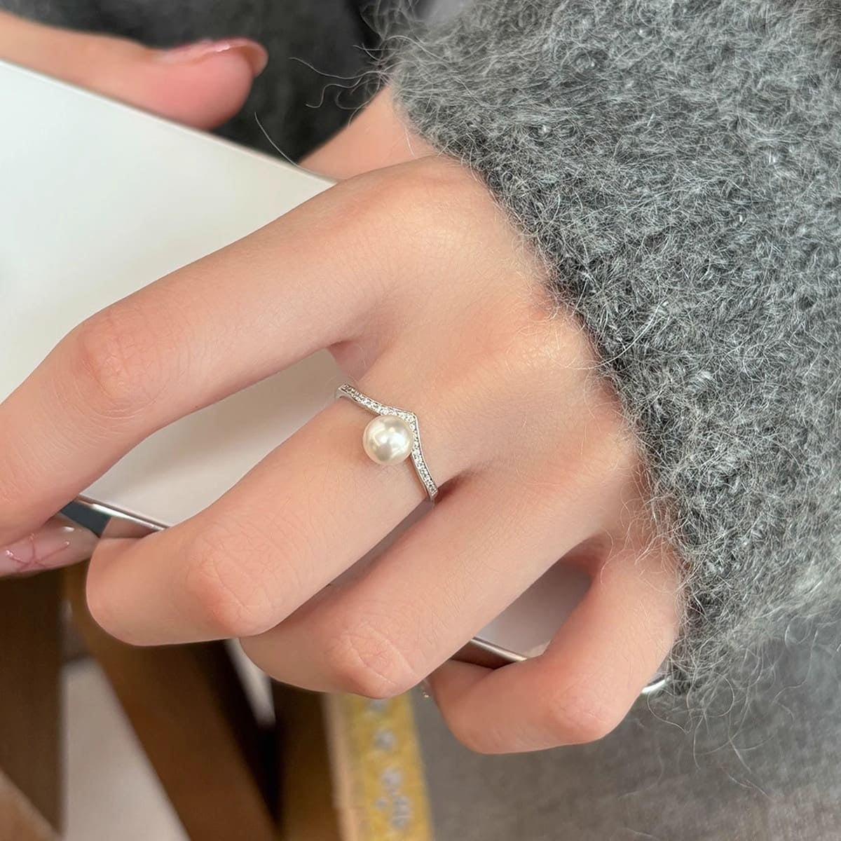 S925 Luna Pearl Ring