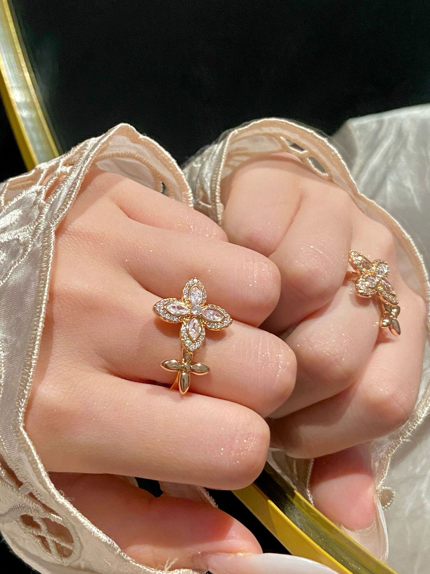 Four-Leaf Clover Flower Open-Faced Ring