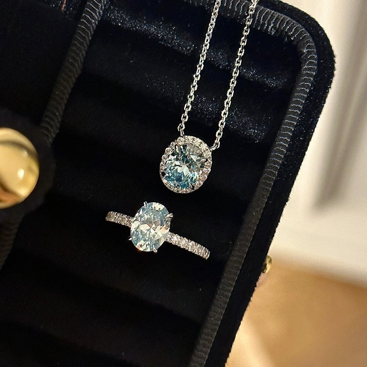 Glacier Blue Oval Halo Sterling Silver Jewelry Set