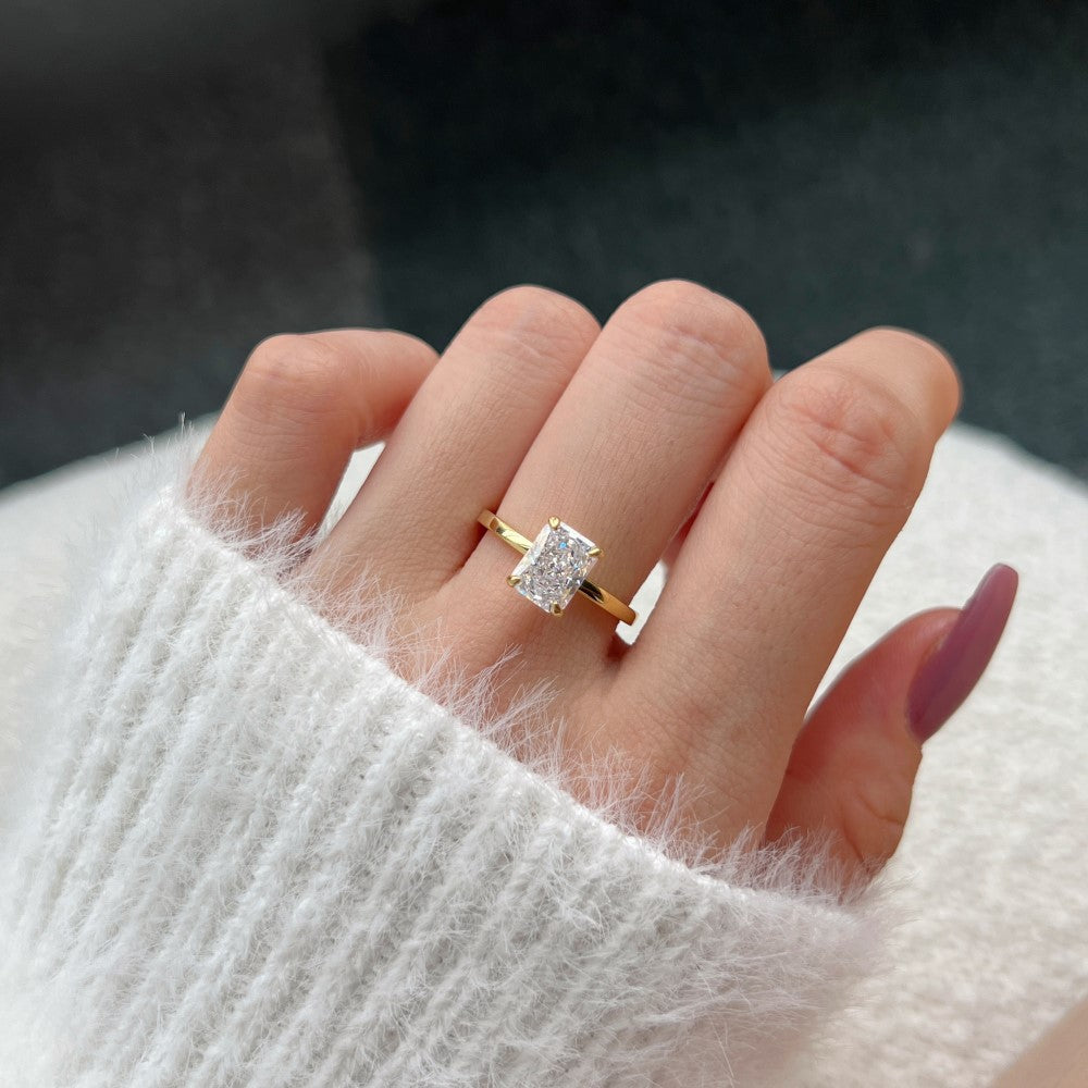 S925 Sterling Silver 8A Ice Cut CZ Classic Solitaire Ring
